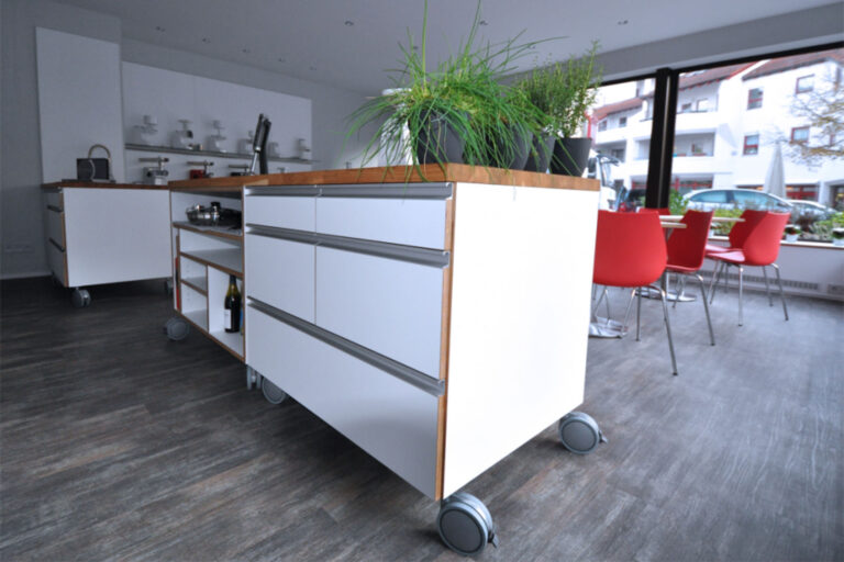 207 Schreinerei Staneker Reutlingen Gewerbeausbau Showkitchen